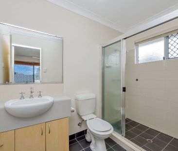 35 Fitzgerald Crescent, Kirwan. - Photo 4