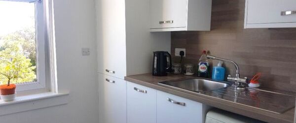 Dundas Street - Photo 1