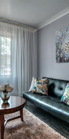 Beau 8 1/2 rénové proche métro Fabre - Photo 1