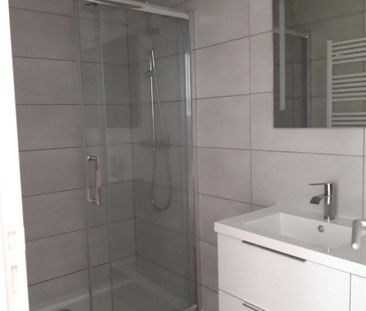 Location Appartement 4 pièces 76m² BORDEAUX 33800 - Photo 4