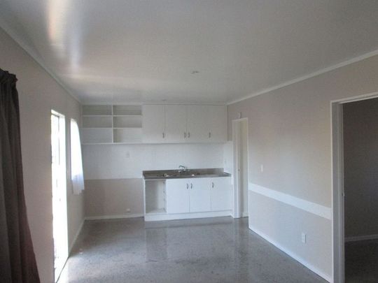 Charming 2BR Unit in Taupo - Photo 1