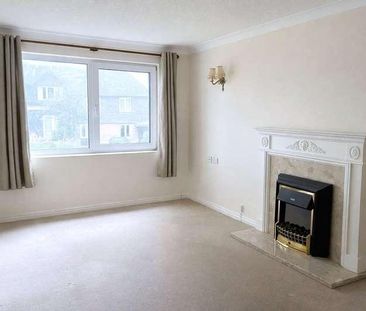 Redwood Manor, Tanners Lane, Haslemere, Surrey, GU27 - Photo 2