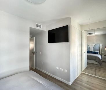 Luxury Flat for rent in Nueva Andalucia, Andalusia - Photo 1