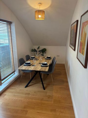 *BALCONY* Marine Road, Eastbourne *LIFT ACCESS* - Photo 4