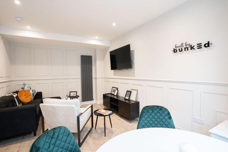 Telephone #68 - Photo 2