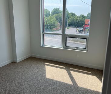 For Lease - 1010 Dundas Street Unit# 212, Whitby, Ontario - Photo 4