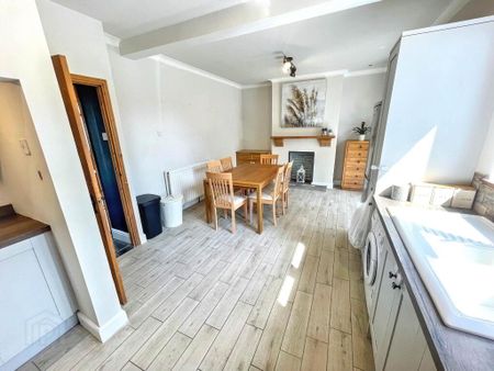 8-9 Month Lease Available, Clonallon Park, Belmont, Belfast, BT4 2BZ - Photo 4
