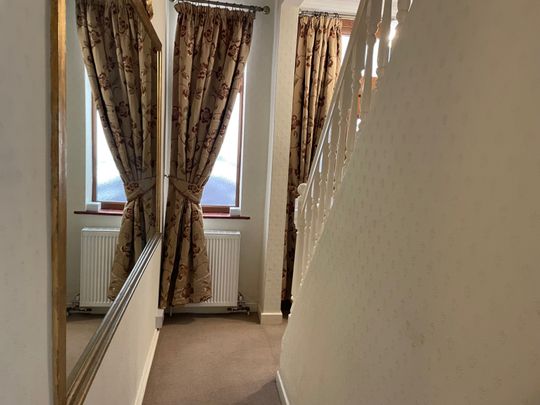 2 bedroom Semi Detached house for rent - Photo 1