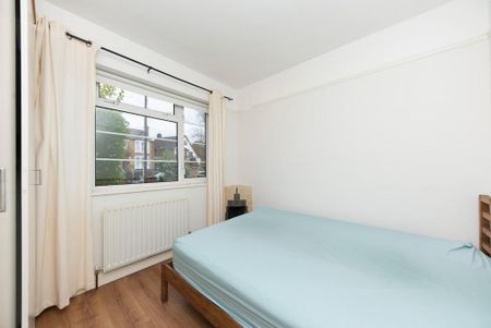 2 bedroom maisonette to rent - Photo 5