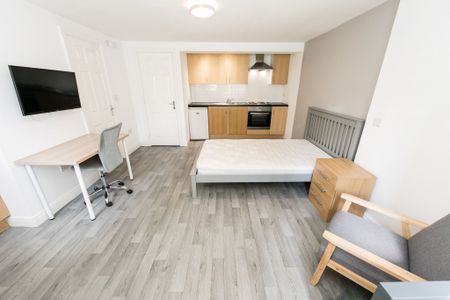 Flat 1, 66 Chapel Lane, Headingley, Leeds - Photo 4