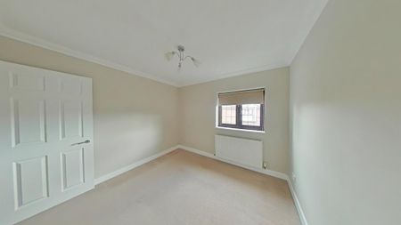 3 bedroom detached house to rent - Photo 3