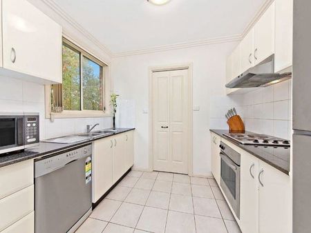 South Wentworthville - Photo 4