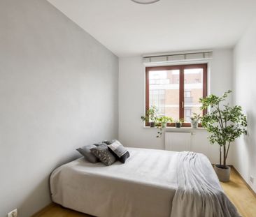 Ciche 3-pokojowe mieszkanie przy prywatnym parku 63.73 m² - Фото 1