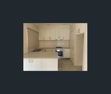 * Modern Lifestyle * - Photo 6