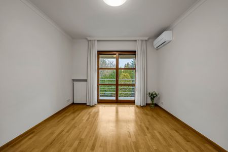 Komfortowy dom 236 m2 z pięknym ogrodem, Zawady - Photo 3