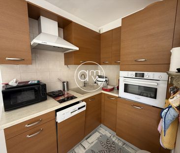 À LOUER — Superbe appartement avec terrasse à Hyères (83400) - Photo 4