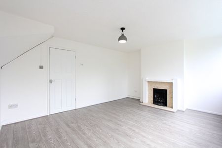 2 Bed Flat, Crystal Palace, SE19 - Photo 4