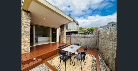 Family Favourite in double school Zone - Photo 4