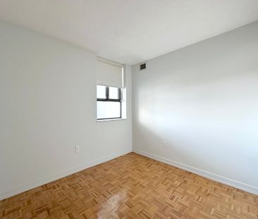 For Lease - 190 Clark Boulevard Unit# 1108, Brampton, Ontario - Photo 3