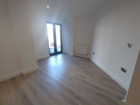 1 bedroom studio to rent - Photo 4