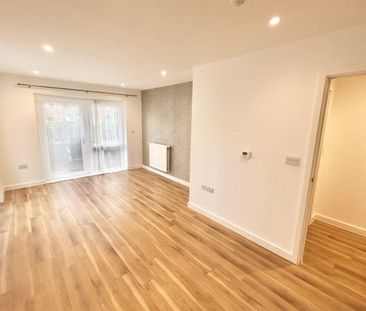 John Thornycroft Road - Photo 1