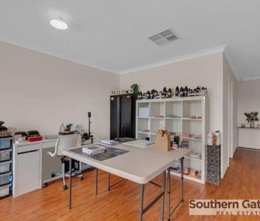 Beautiful family home in the Springtime Estate Haynes! - Photo 4