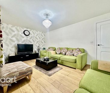 3 bedroom detached house to rent - Photo 2