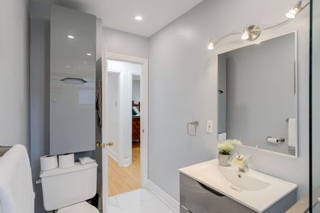 For Lease - 302 Avenue Road Unit# Main (Upper Level), Newmarket, Ontario - Photo 5