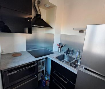 Location Appartement 1 pièce 24m² BORDEAUX 33800 - Photo 3