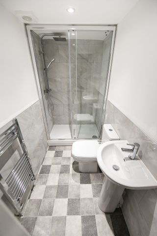 Burchett Place, Woodhouse, Leeds - Photo 2