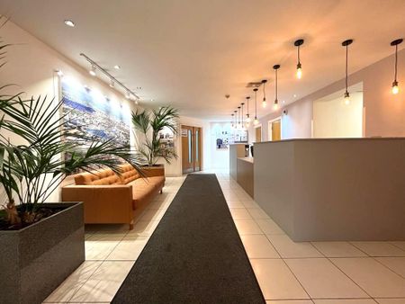 2 bedroom apartment to rent - Photo 5