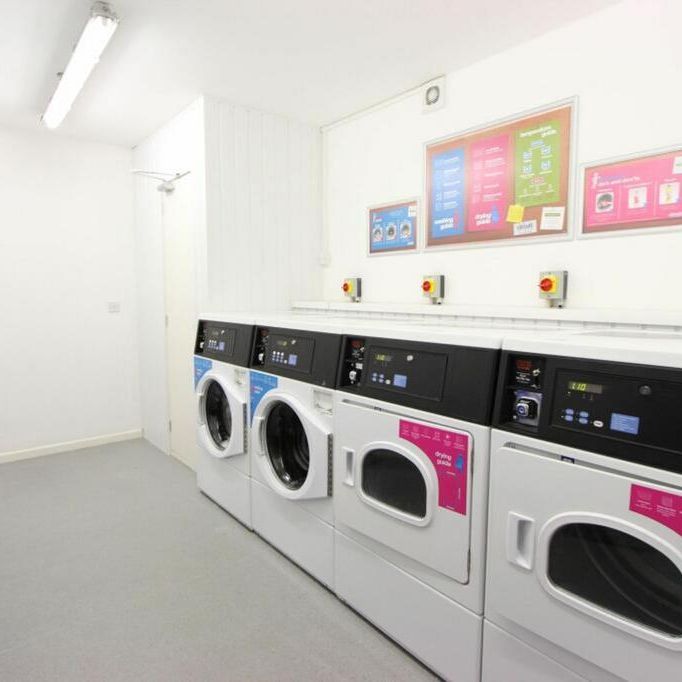 1 bedroom property to rent - Photo 1