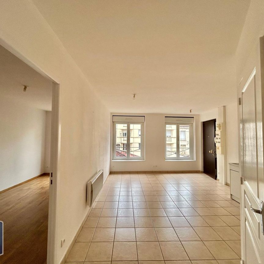 Location Appartement 2 pièces 38m² ST ETIENNE 42000 - Photo 1