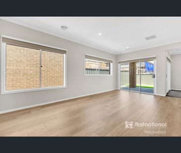 10 Mudlark Road, Tarneit, Vic 3029 - Photo 3