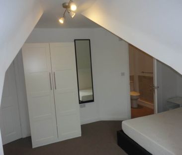 De Lacy Mount (room 5), Kirkstall, Leeds - Photo 2