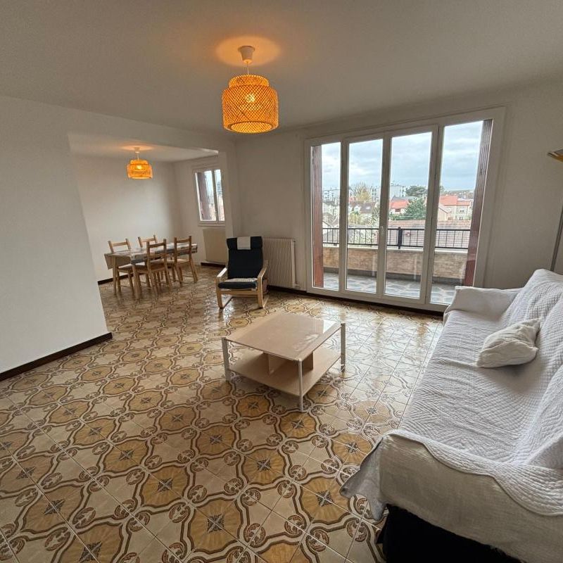Location Appartement 3 pièces Meublé 73m² L HAY LES ROSES 94240 - Photo 1