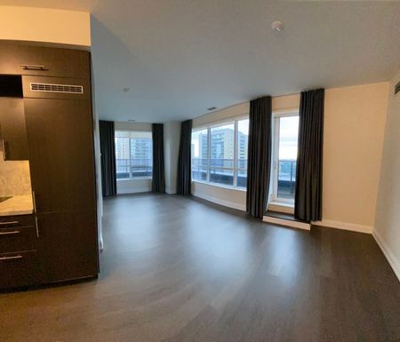 For Lease - 5 Sheppard Avenue Unit# 1723, Toronto, Ontario - Photo 4