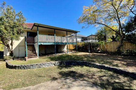Charming Family Home with Spacious Living and Outdoor Entertaining – Everton Park - Photo 3