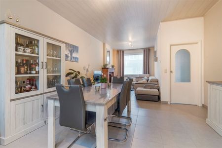 Huis met 2 garages - Photo 3