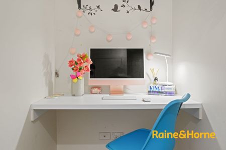 Spacious 1 Bedroom Apartment in The Heart of Rhodes with Resort Style Amenities - Photo 4