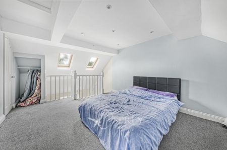 3 bedroom terraced house to rent - Photo 3