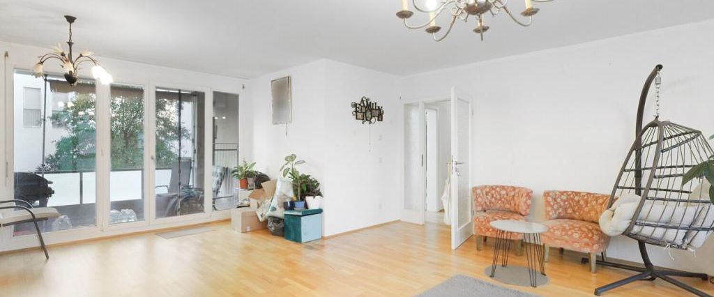 MIETE: Gepflegte 3-Zimmer-Wohnung mit Loggia bezugsfrei ab 01.01.2026 - Photo 1