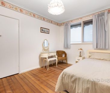 13 Virgillia Street, Blackburn North - Photo 4