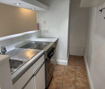 1 Bedroom Flat - Photo 1