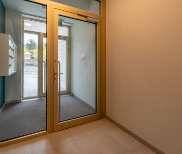 RECENT GELIJKVLOERS APPARTEMENT IN CENTRUM KAPELLEN - Photo 2
