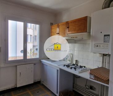 Location Appartement 3 pièces 46m² ST PRIEST 69800 - Photo 3