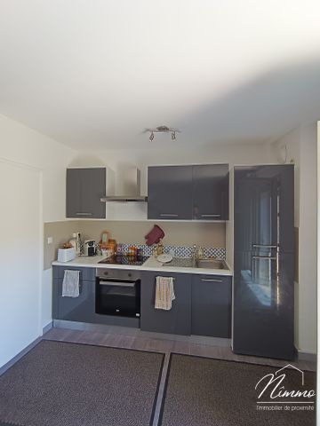 Location Appartement 2 pièces 42m² NIMES 30000 - Photo 3