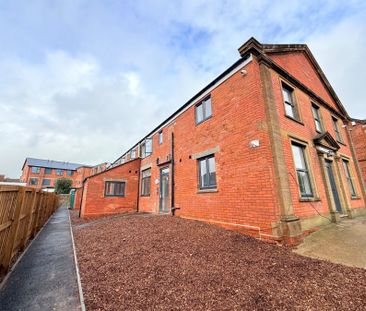 Sherborne Road, Yeovil, Somerset - Photo 4