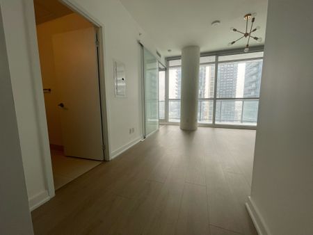 For Lease - 290 Adelaide Street Unit# 2701, Toronto, Ontario - Photo 3
