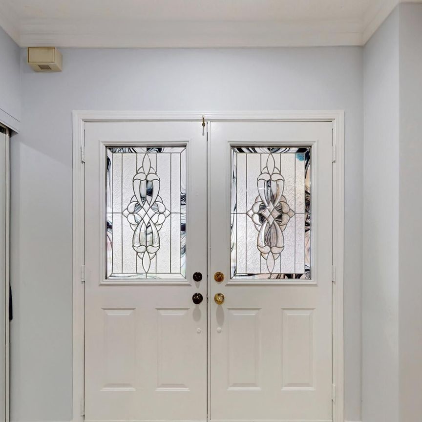 For Lease - 134 Medland Avenue, Whitby, Ontario - Photo 1